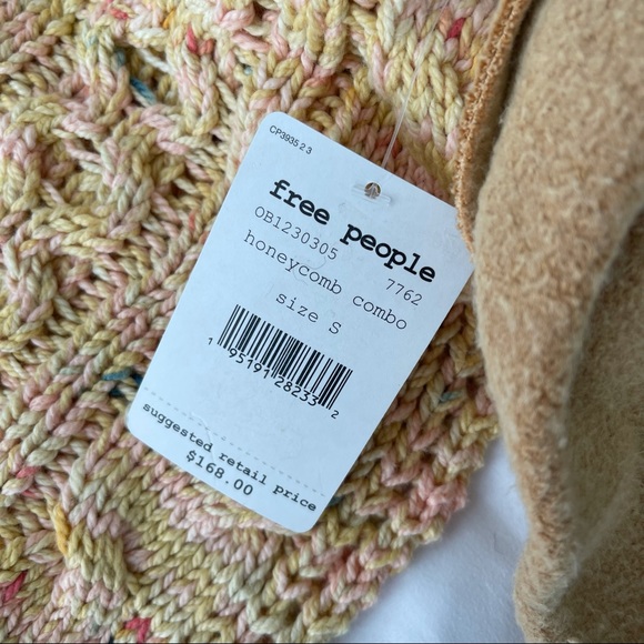 NWT Free People Honey Cable Pullover / Honeycomb - Picture 7 of 10